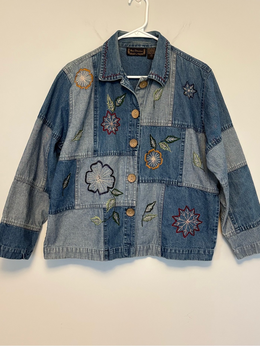 Vtg Womens Patchwork Leaves Embroidered Button Jean Jacket Size M New Direction
